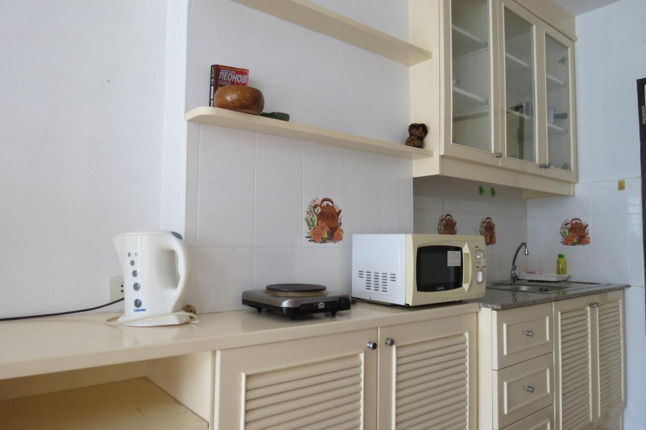 B&B View Talay 1B Apartments Pattaya Buitenkant foto