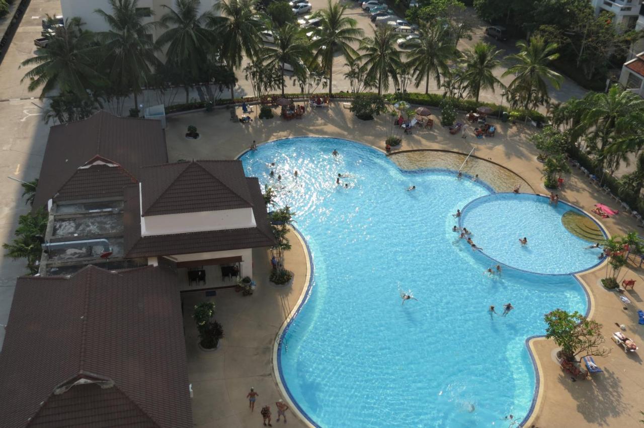 B&B View Talay 1B Apartments Pattaya Buitenkant foto