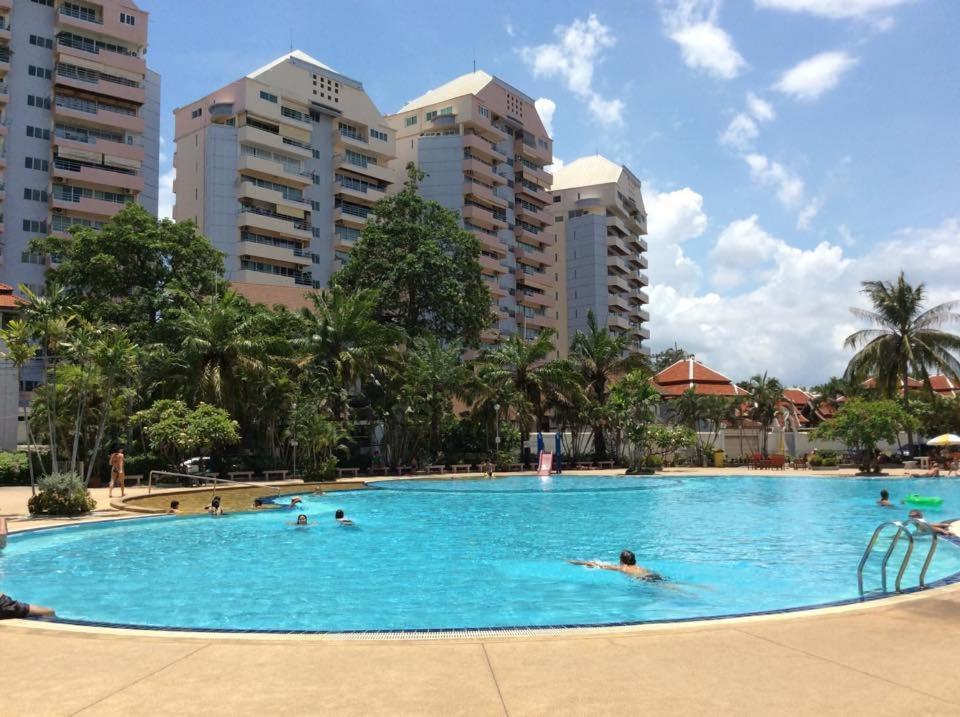 B&B View Talay 1B Apartments Pattaya Buitenkant foto